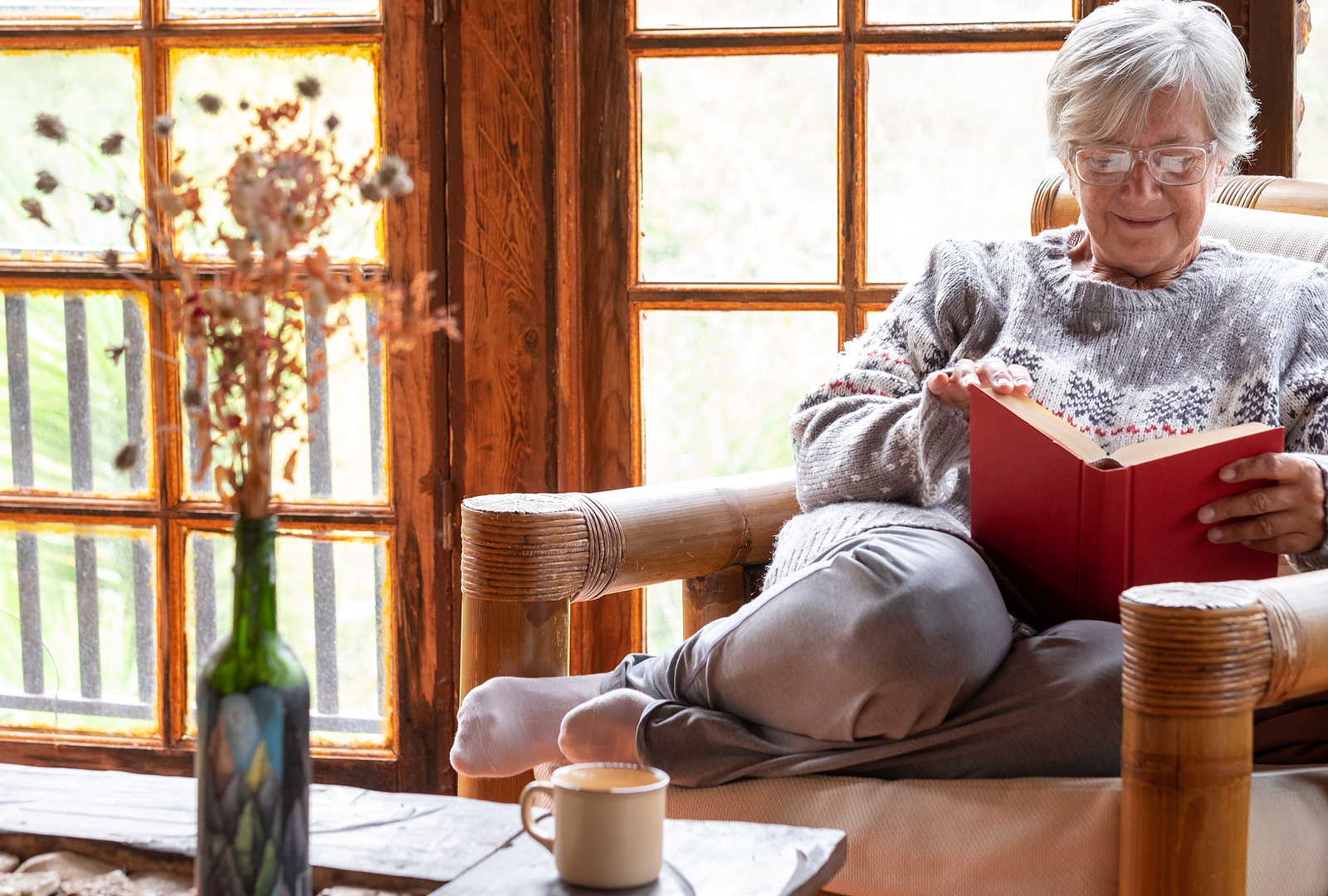 Making Reading Easier for the Elderly - Companions For Seniors